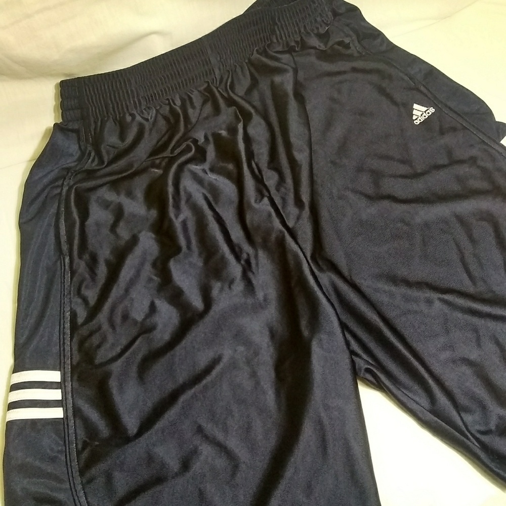ADIDAS Mens athletic/basketball shorts